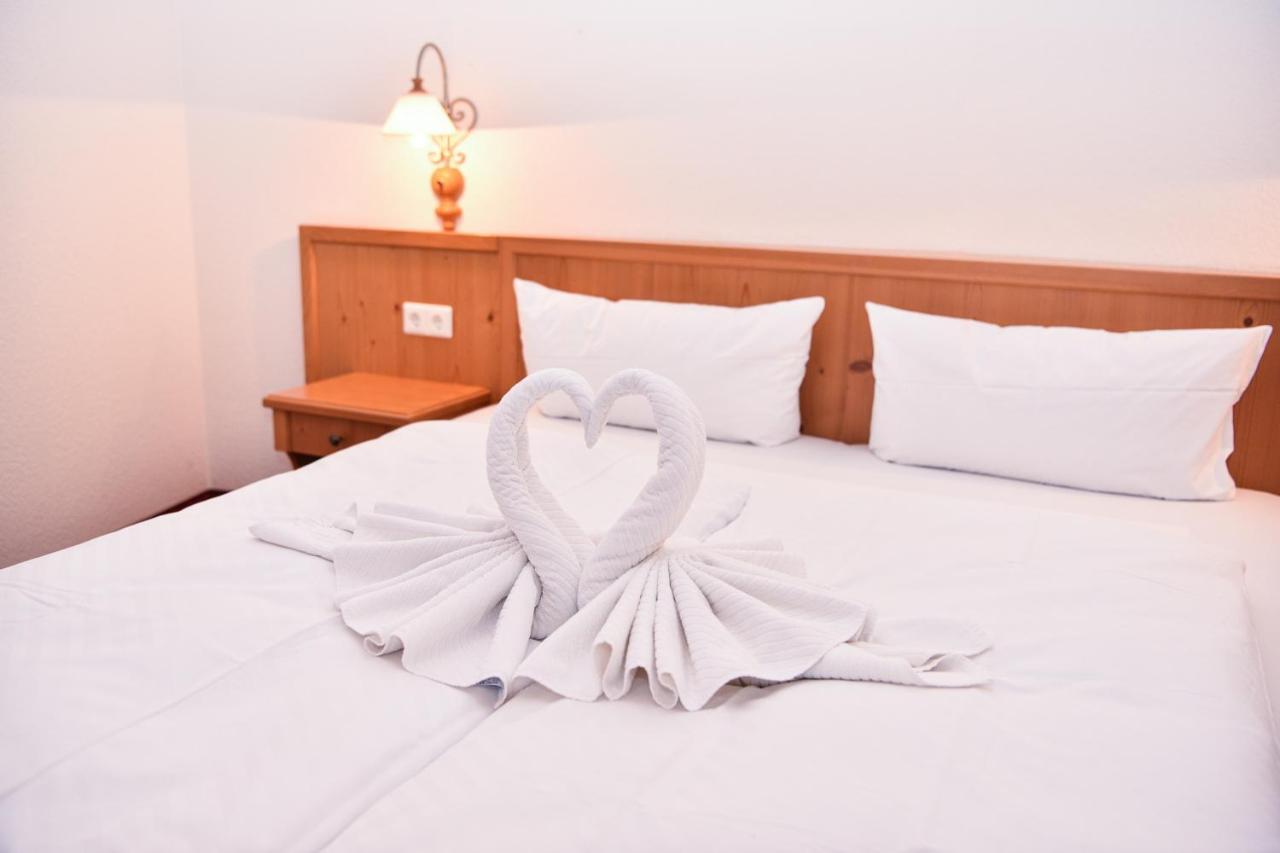 שלוכזי Aparthotel Sonnenburg מראה חיצוני תמונה